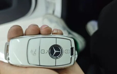 Mercedes-Benz C-Класс, 2021 год, 2 990 000 рублей, 25 фотография