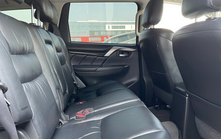 Mitsubishi Pajero Sport III рестайлинг, 2018 год, 2 750 000 рублей, 19 фотография