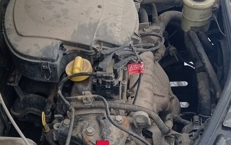 Renault Logan I, 2011 год, 500 000 рублей, 13 фотография
