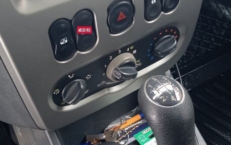 Renault Logan I, 2011 год, 500 000 рублей, 8 фотография