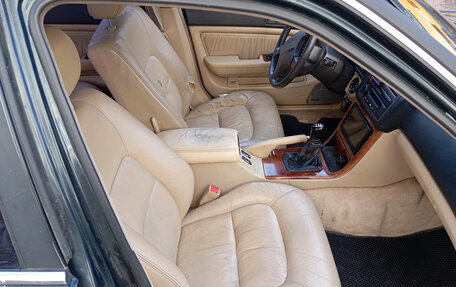 Honda Legend II, 1992 год, 300 000 рублей, 8 фотография