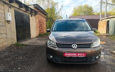 Volkswagen Touran III, 2011 год, 970 000 рублей, 9 фотография