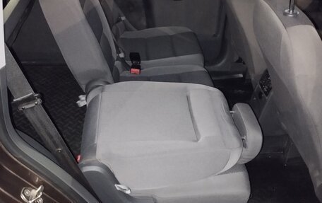 Volkswagen Touran III, 2011 год, 970 000 рублей, 18 фотография