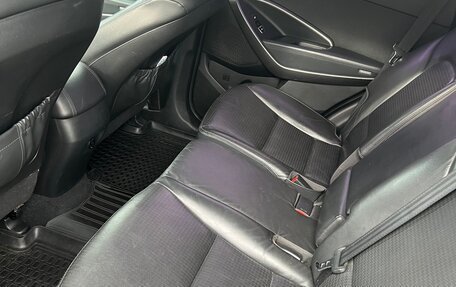 Hyundai Santa Fe III рестайлинг, 2013 год, 1 880 000 рублей, 15 фотография