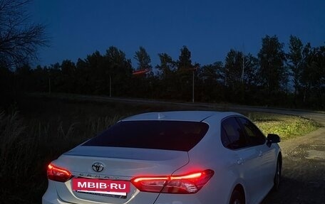Toyota Camry, 2019 год, 2 900 000 рублей, 6 фотография