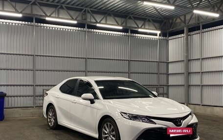 Toyota Camry, 2019 год, 2 900 000 рублей, 8 фотография