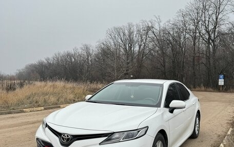 Toyota Camry, 2019 год, 2 900 000 рублей, 11 фотография