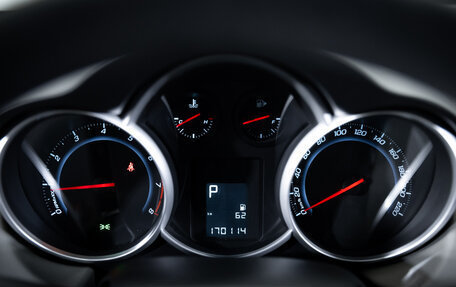 Chevrolet Cruze II, 2011 год, 700 000 рублей, 15 фотография