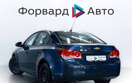 Chevrolet Cruze II, 2011 год, 700 000 рублей, 5 фотография