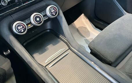 Skoda Kodiaq, 2025 год, 6 050 000 рублей, 19 фотография