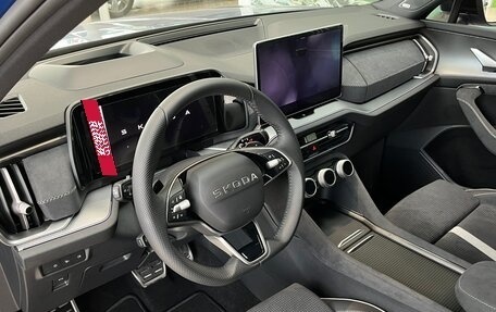 Skoda Kodiaq, 2025 год, 6 050 000 рублей, 11 фотография