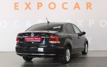 Volkswagen Polo VI (EU Market), 2017 год, 1 080 000 рублей, 5 фотография