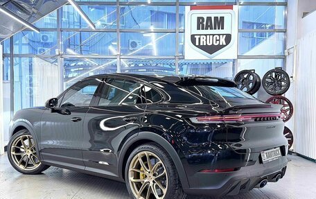 Porsche Cayenne III, 2025 год, 35 000 000 рублей, 11 фотография