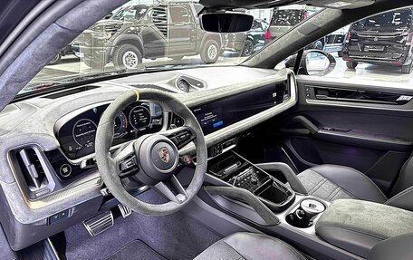 Porsche Cayenne III, 2025 год, 35 000 000 рублей, 18 фотография