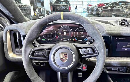 Porsche Cayenne III, 2025 год, 35 000 000 рублей, 22 фотография