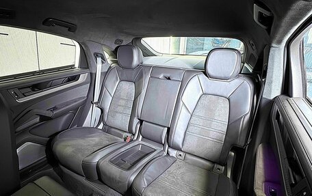 Porsche Cayenne III, 2025 год, 35 000 000 рублей, 39 фотография