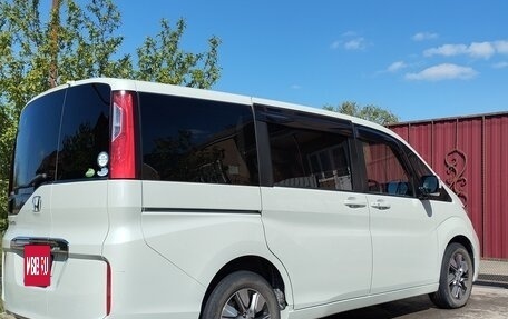 Honda Stepwgn IV, 2015 год, 1 760 000 рублей, 8 фотография