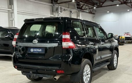 Toyota Land Cruiser Prado 150 рестайлинг 2, 2013 год, 3 280 000 рублей, 6 фотография