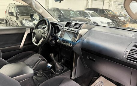 Toyota Land Cruiser Prado 150 рестайлинг 2, 2013 год, 3 280 000 рублей, 11 фотография