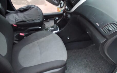 Hyundai Solaris II рестайлинг, 2013 год, 485 000 рублей, 6 фотография