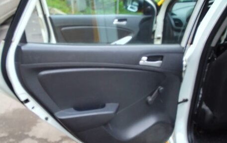 Hyundai Solaris II рестайлинг, 2013 год, 485 000 рублей, 11 фотография