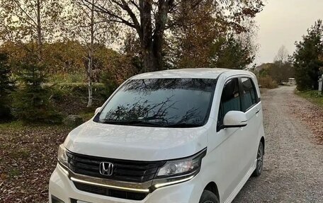 Honda N-WGN I рестайлинг, 2014 год, 630 000 рублей, 2 фотография