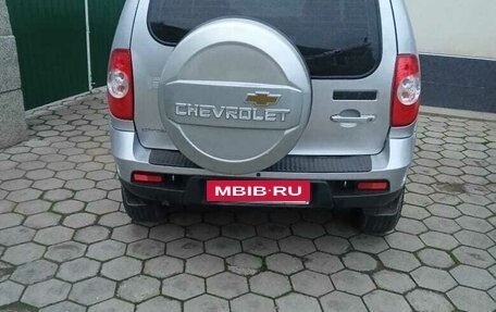 Chevrolet Niva I рестайлинг, 2012 год, 600 000 рублей, 11 фотография