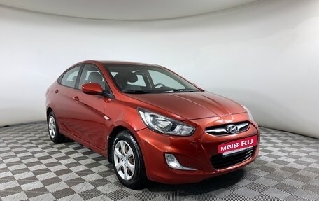 Hyundai Solaris II рестайлинг, 2013 год, 698 000 рублей, 3 фотография