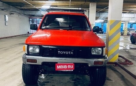 Toyota Hilux Surf III рестайлинг, 1990 год, 1 000 000 рублей, 7 фотография