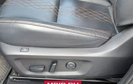 Mitsubishi Outlander, 2023 год, 4 500 000 рублей, 19 фотография