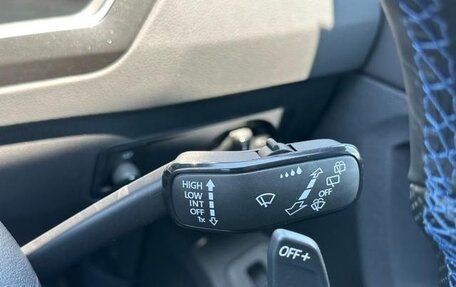 Volkswagen Tiguan II, 2020 год, 2 200 000 рублей, 9 фотография