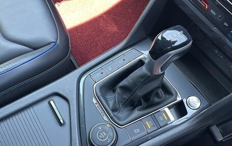 Volkswagen Tiguan II, 2020 год, 2 200 000 рублей, 11 фотография