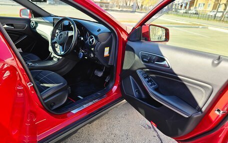 Mercedes-Benz GLA, 2014 год, 1 990 000 рублей, 15 фотография