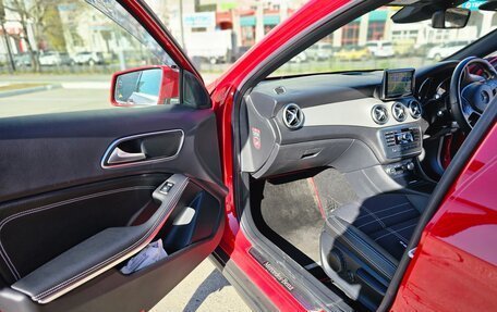 Mercedes-Benz GLA, 2014 год, 1 990 000 рублей, 12 фотография