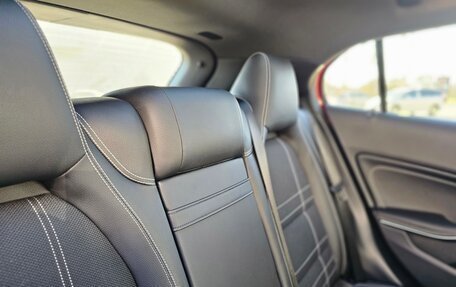 Mercedes-Benz GLA, 2014 год, 1 990 000 рублей, 21 фотография