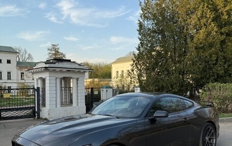 Ford Mustang VI рестайлинг, 2017 год, 2 130 000 рублей, 3 фотография