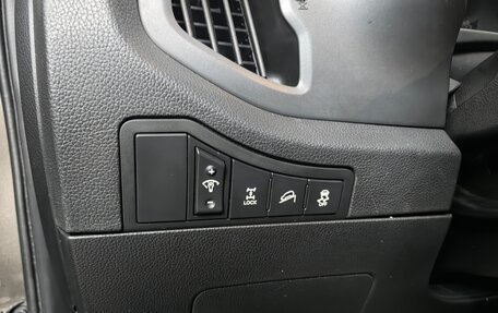KIA Sportage III, 2012 год, 989 000 рублей, 20 фотография