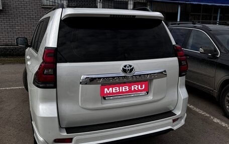 Toyota Land Cruiser Prado 150 рестайлинг 2, 2023 год, 9 500 000 рублей, 2 фотография