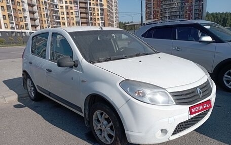 Renault Sandero I, 2012 год, 395 000 рублей, 2 фотография