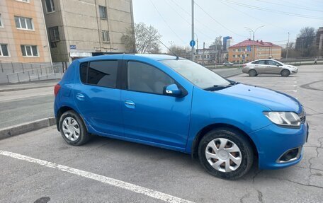 Renault Sandero II рестайлинг, 2016 год, 670 000 рублей, 1 фотография