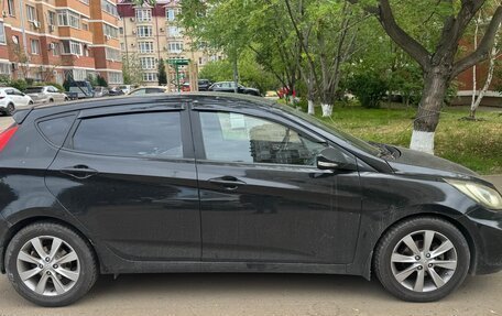Hyundai Solaris II рестайлинг, 2012 год, 585 000 рублей, 4 фотография