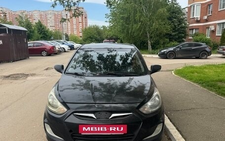 Hyundai Solaris II рестайлинг, 2012 год, 585 000 рублей, 2 фотография