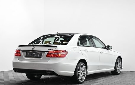 Mercedes-Benz E-Класс, 2012 год, 1 595 000 рублей, 4 фотография