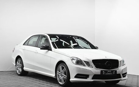 Mercedes-Benz E-Класс, 2012 год, 1 595 000 рублей, 2 фотография