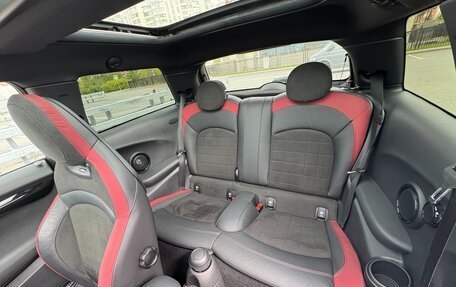 MINI Hatch, 2018 год, 3 120 000 рублей, 17 фотография