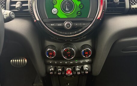 MINI Hatch, 2018 год, 3 120 000 рублей, 14 фотография
