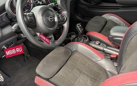 MINI Hatch, 2018 год, 3 120 000 рублей, 11 фотография