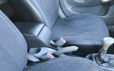 Hyundai Accent II, 2008 год, 380 000 рублей, 13 фотография