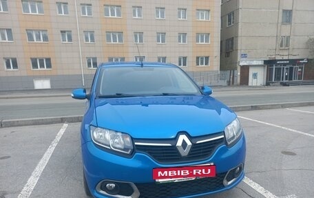 Renault Sandero II рестайлинг, 2016 год, 670 000 рублей, 3 фотография