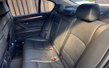 BMW 5 серия, 2011 год, 2 990 000 рублей, 34 фотография